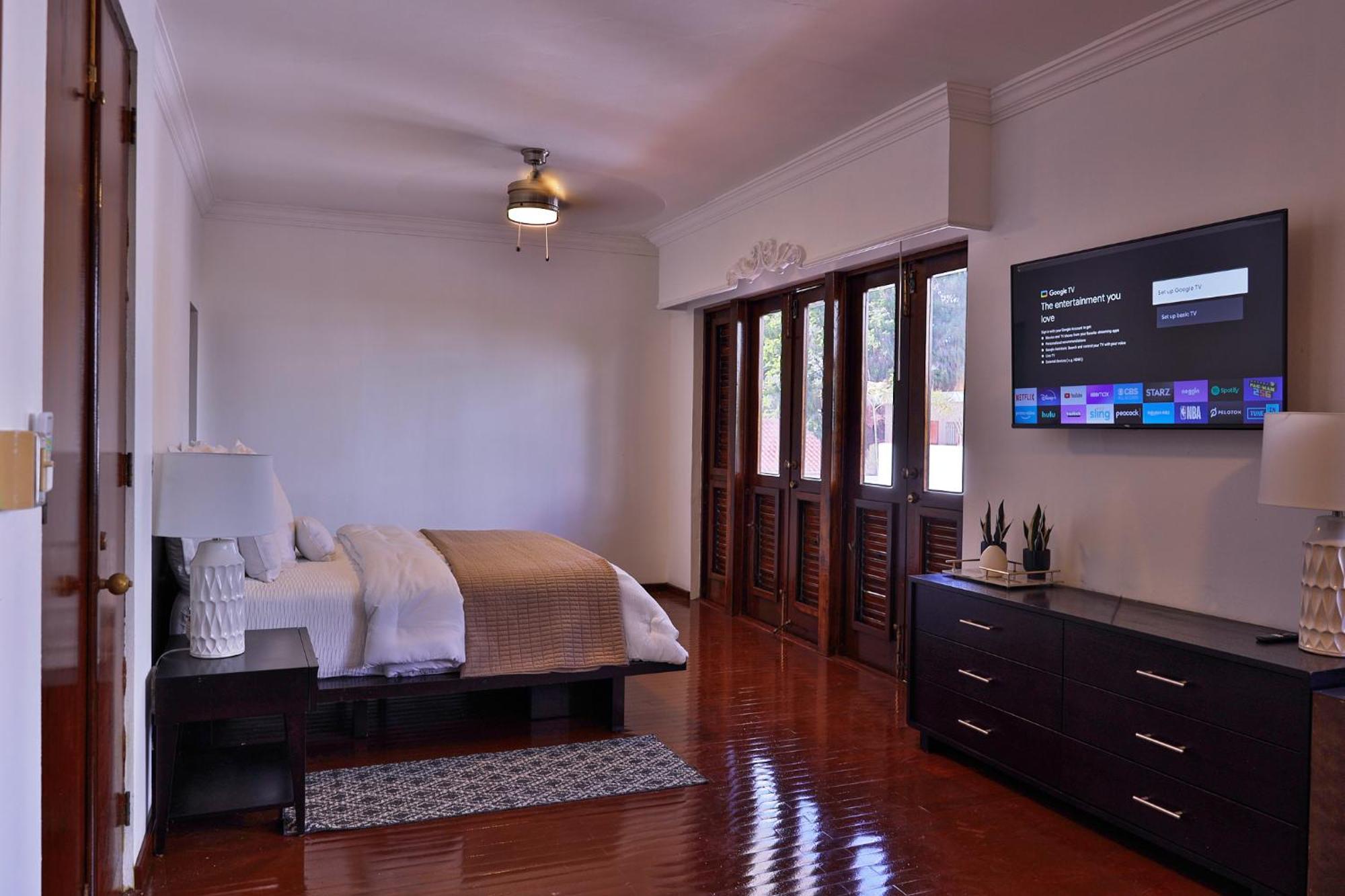Ola Boutique Hotel San Juan Exterior photo